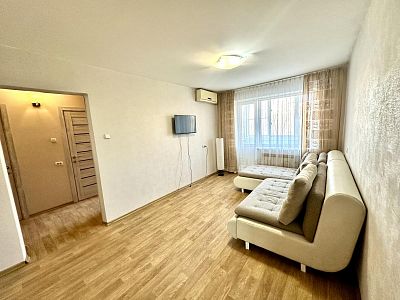 Снять квартиру г Хабаровск, ул Дзержинского, д 24 45000 рублей