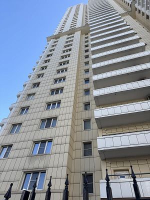Купить квартиру г Москва, ул Крылатские Холмы, д 33 к 1 80000000 рублей