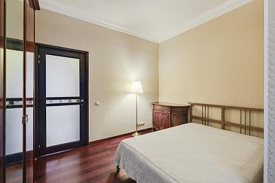 Купить квартиру г Москва, ул Новорязанская, д 36 37900000 рублей