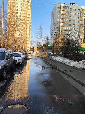 Купить квартиру г Москва, ул 50 лет Октября, д 9 к 1 15300000 рублей