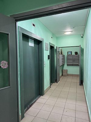 Купить квартиру г Москва, ул Ярцевская, д 28 33900000 рублей
