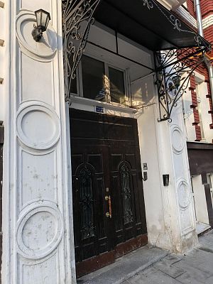 Купить квартиру г Москва, пер Сивцев Вражек, д 12 125000000 рублей