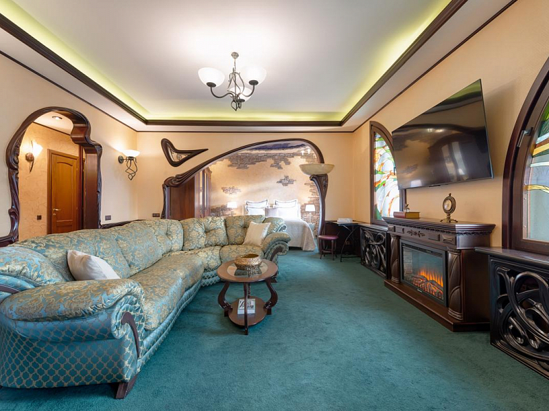 2-комн. квартира, 69.8 м², этаж 2/20