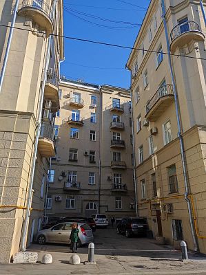 Купить квартиру г Москва, Скатертный пер, д 22 178000000 рублей