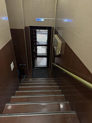 Купить квартиру г Москва, ул Кастанаевская, д 17 70000000 рублей