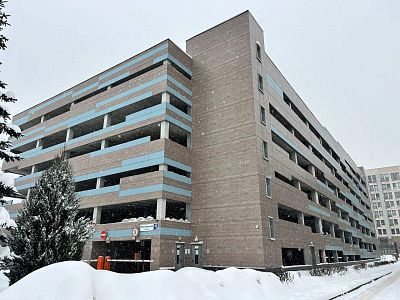 Купить гараж Московская область, Одинцовский городской округ, посёлок городского типа Заречье, Каштановая улица, 12с2 1130000 рублей