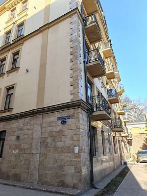 Купить квартиру г Москва, Трубниковский пер, д 4 стр 2 179000000 рублей