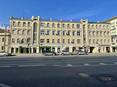 Купить торговую площадь г Москва, ул Большая Серпуховская, д 32 стр 1 45000000 рублей