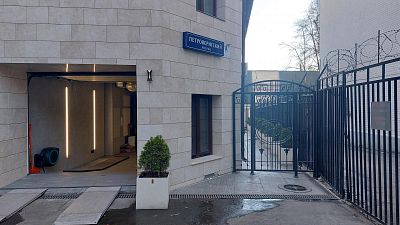 Купить дом г Москва, Петроверигский пер, д 6-8-10 стр 5 270000000 рублей