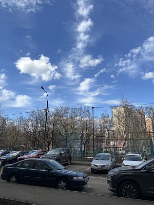 Купить квартиру г Москва, ул Снежная, д 17 к 2 20000000 рублей