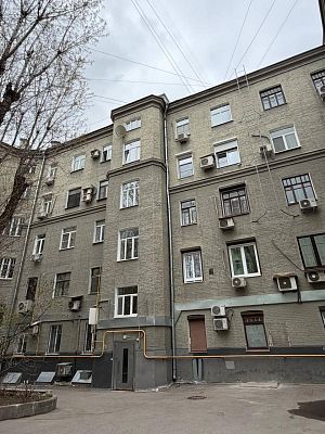 Купить квартиру г Москва, Большой Палашёвский пер, д 14/7 стр 1 70000000 рублей