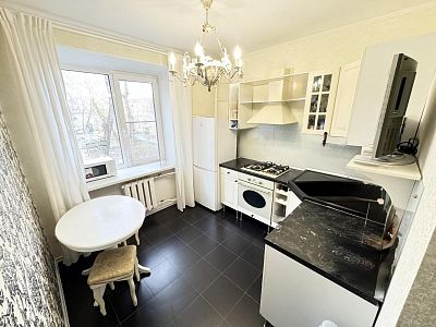 Купить квартиру г Москва, ул Краснопрудная, д 1 27000000 рублей