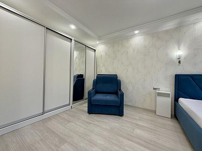 Снять квартиру г Санкт-Петербург, ул Олеко Дундича, д 40 47000 рублей