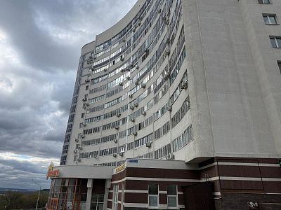 Купить квартиру г Уфа, ул Академика Ураксина, д 1 5100000 рублей
