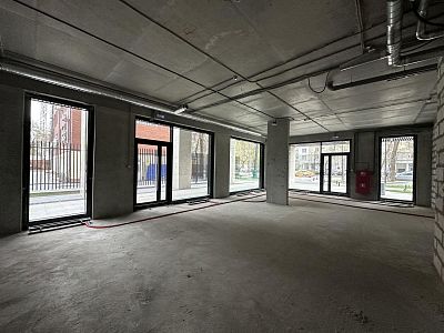 Снять в аренду помещение свободного назначения г Москва, ул Кастанаевская, д 16 стр 1 600000 рублей