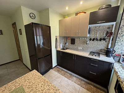 Снять квартиру г Москва, пр-кт Андропова, д 32/37 75000 рублей