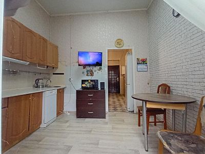 Купить квартиру г Кронштадт, ул Флотская, д 12 литера А 9290000 рублей
