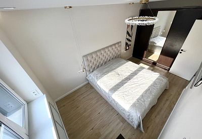 Купить квартиру г Одинцово, пгт Новоивановское, б-р Эйнштейна, д 3 17900000 рублей