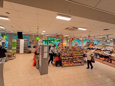 Снять в аренду торговую площадь Санкт-Петербург, проспект Культуры, 25к4 40000 рублей