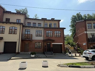 Купить таунхаус Московская обл, г Химки, кв-л Клязьма, Набережный проезд, д 19 24900000 рублей