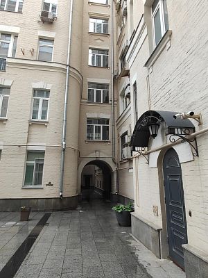 Купить квартиру г Москва, Калашный пер, д 7 99990000 рублей