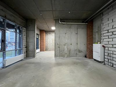 Снять в аренду помещение свободного назначения г Москва, поселок Загорье, д 8 250000 рублей