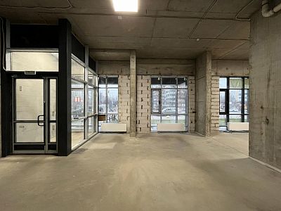 Снять в аренду помещение свободного назначения г Москва, поселок Загорье, д 8 250000 рублей