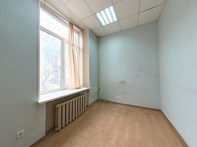 Снять в аренду помещение свободного назначения г Москва, 3-й Павловский пер, д 14 150000 рублей