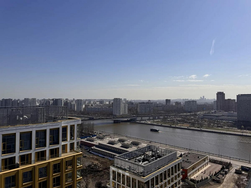 3-комн. квартира, 87.1 м², этаж 19/20