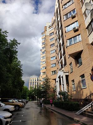 Купить квартиру г Москва, ул Зоологическая, д 2 110000000 рублей