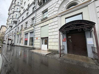 Снять в аренду помещение свободного назначения г Москва, ул Щербаковская, д 40 135000 рублей
