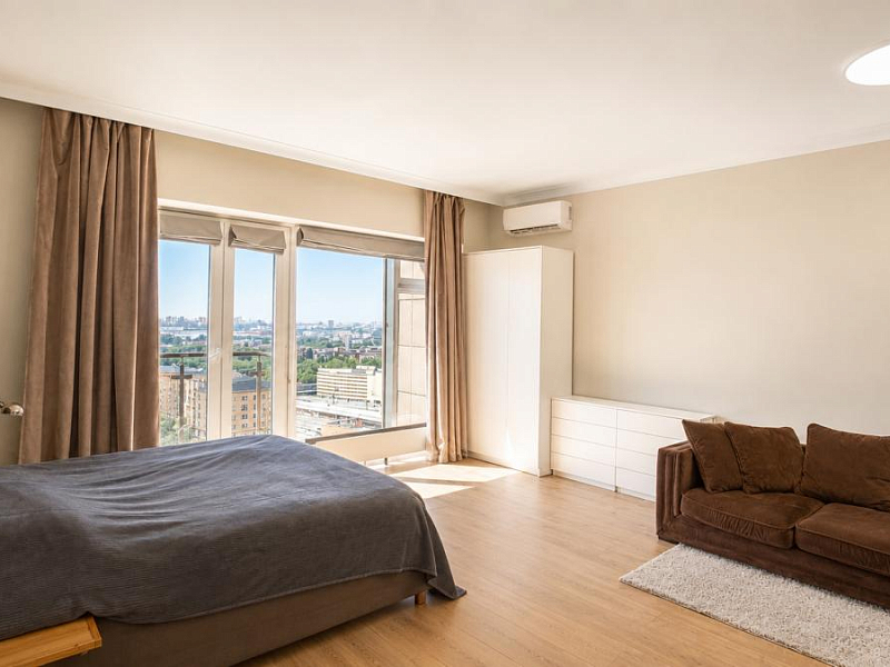 1-комн. квартира, 53.9 м², этаж 18/30