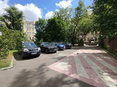 Купить квартиру г Москва, ул Большая Пионерская, д 10-12 стр 1 35500000 рублей