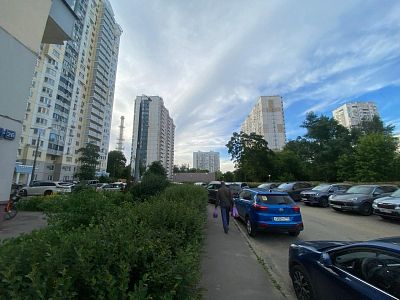 Купить квартиру г Москва, ул Герасима Курина, д 26 38000000 рублей
