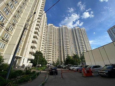 Купить квартиру г Москва, ул Герасима Курина, д 16 39000000 рублей