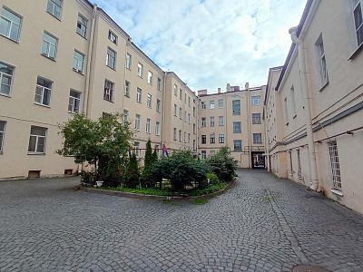 Купить комнату г Санкт-Петербург, линия 18-я В.О., д 7 литера А 3300000 рублей