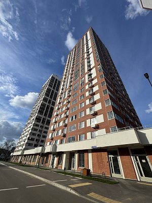 Снять в аренду помещение свободного назначения г Москва, пр-д Черепановых, д 10 70000 рублей