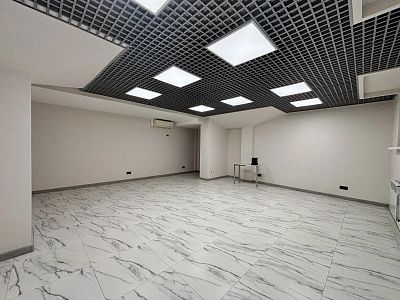 Снять в аренду помещение свободного назначения г Москва, Филёвский б-р, д 24 105000 рублей