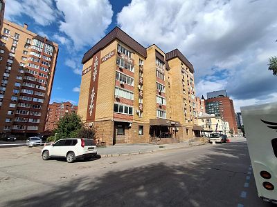 Купить квартиру г Уфа, ул Цюрупы, д 145/1 24500000 рублей