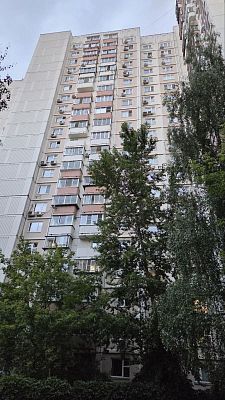 Купить квартиру г Москва, ул Покрышкина, д 11 33000000 рублей