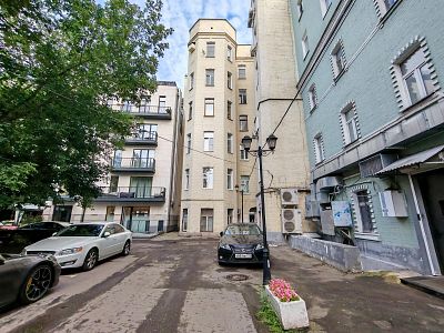 Купить квартиру г Москва, ул Малая Бронная, д 22 стр 1 55000000 рублей