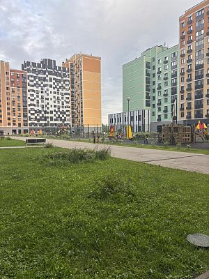 Купить квартиру г Москва, ул Производственная, д 12 к 2 40000000 рублей