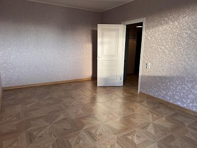Купить квартиру г Москва, Балаклавский пр-кт, д 4 к 8 15700000 рублей