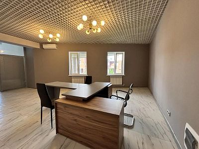 Снять офис г Москва, Филёвский б-р, д 24 189200 рублей