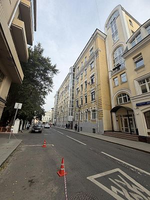 Купить квартиру г Москва, ул Чаплыгина, д 22/33 стр 2 120000000 рублей