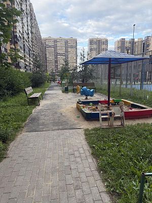 Купить квартиру г Реутов, ул Октября, д 48 17800000 рублей