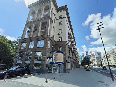 Купить квартиру г Москва, ул Большая Дорогомиловская, д 5 34000000 рублей