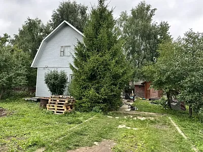 Купить дом Московская область, городской округ Мытищи, деревня Жостово, СНТ Метровагонмаш, улица Виноградная ,162 9000000 рублей
