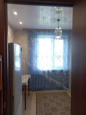 Снять квартиру г Хабаровск, ул Черняховского, д 15а 35000 рублей