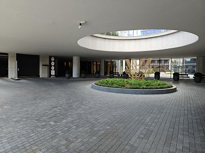 Купить квартиру г Москва, ул Братьев Фонченко, д 1 к 5 310000000 рублей